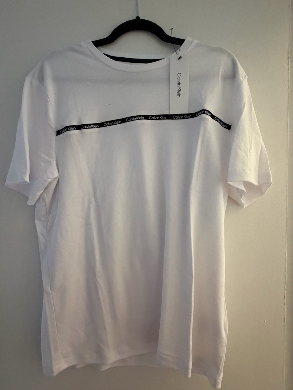 NWT Calvin Klein Men’s White Logo-Trim Crew T-Shirt size M